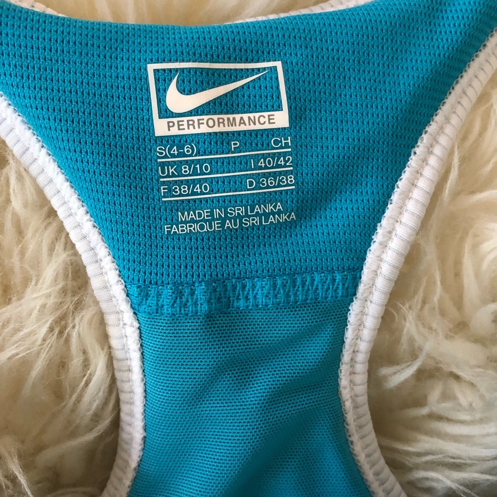 Nike Performance Racerback Athletic Tank Size S - Picture 4 of 7